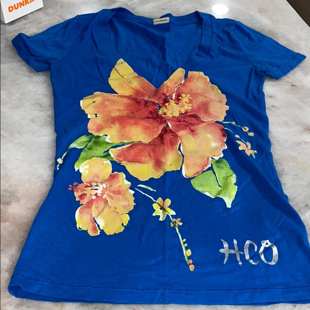 V neck hollister floral shirt blue size small